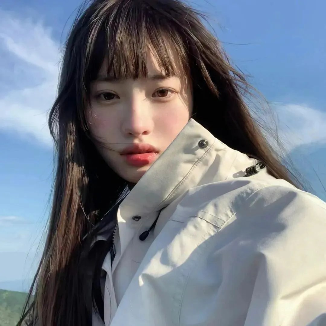 雪中的奇羊